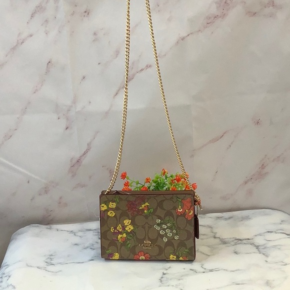 NWT Coach Signature Canvas with Floral Print in Khaki Multi Slim Crossbody - Picture 1 of 7